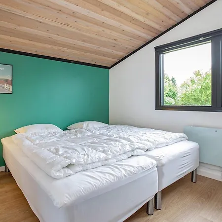 6 Person Holiday In Str By 度假居 *