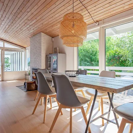 6 Person Holiday In Str By 克厄
