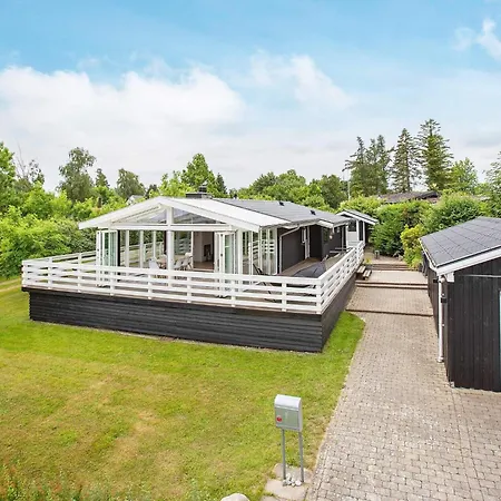 6 Person Holiday In Str By 度假居 *